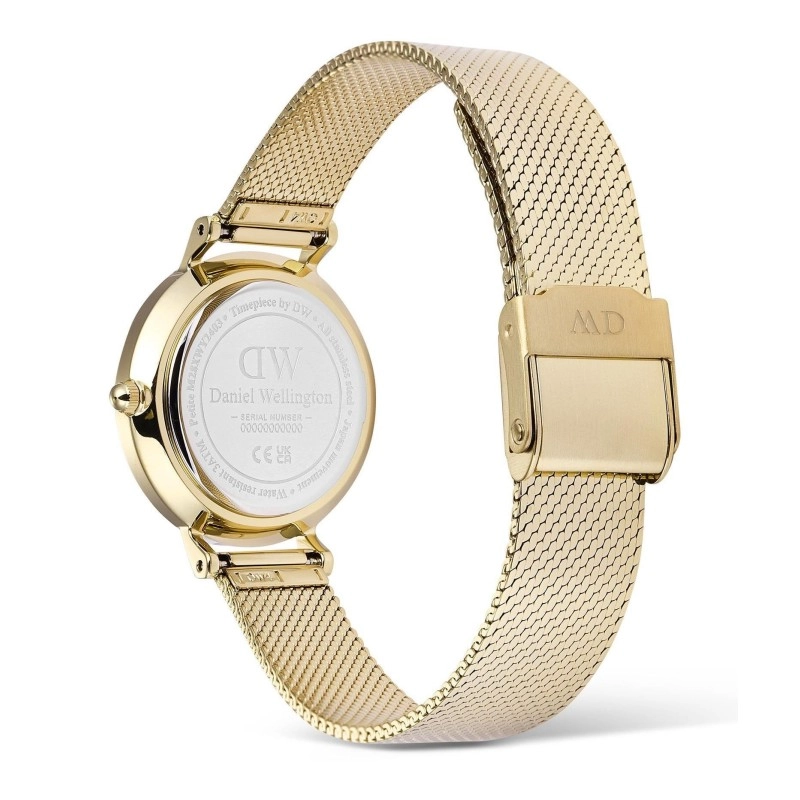 Quartz Wristwatch / DW00100797