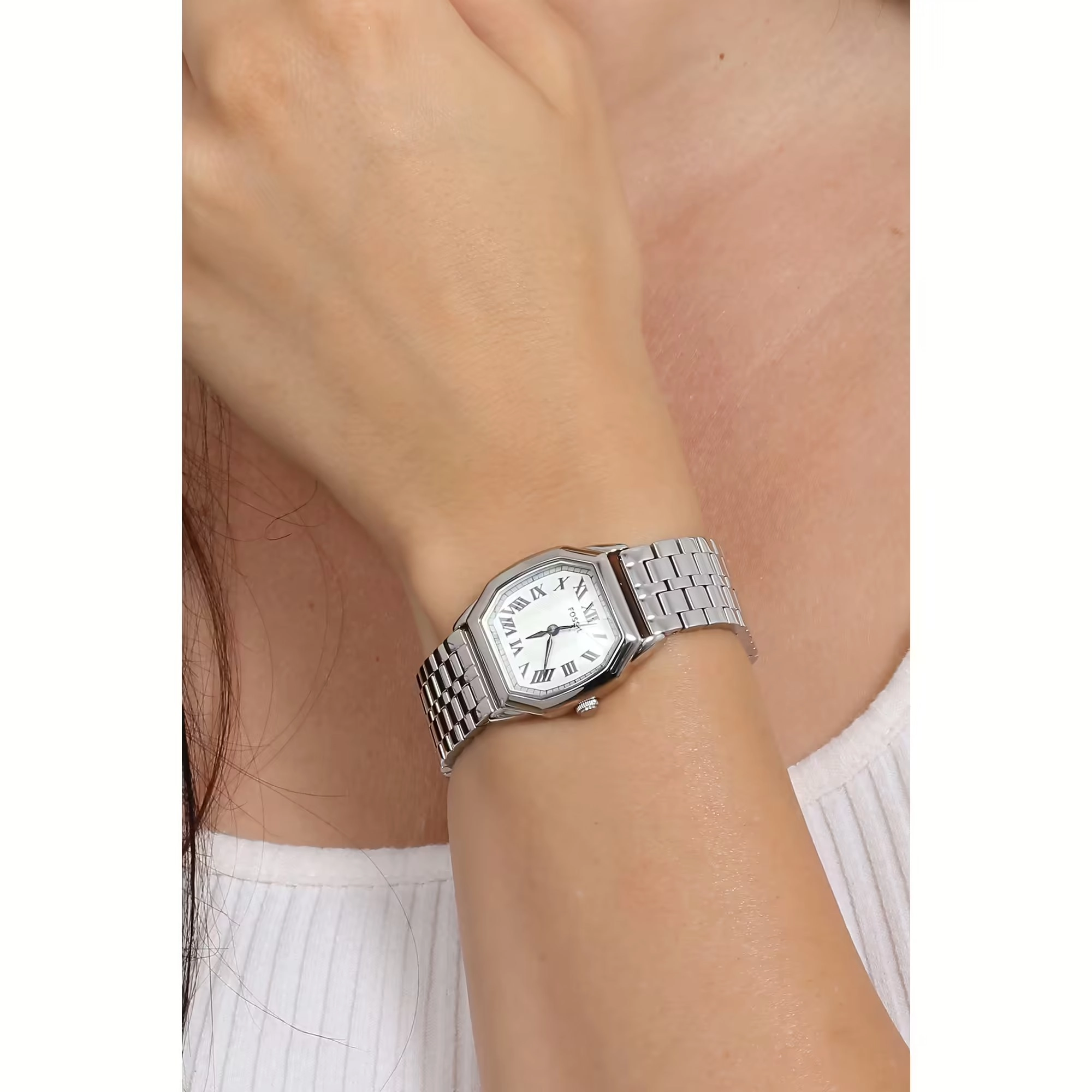 Quartz Wristwatch / ES5363