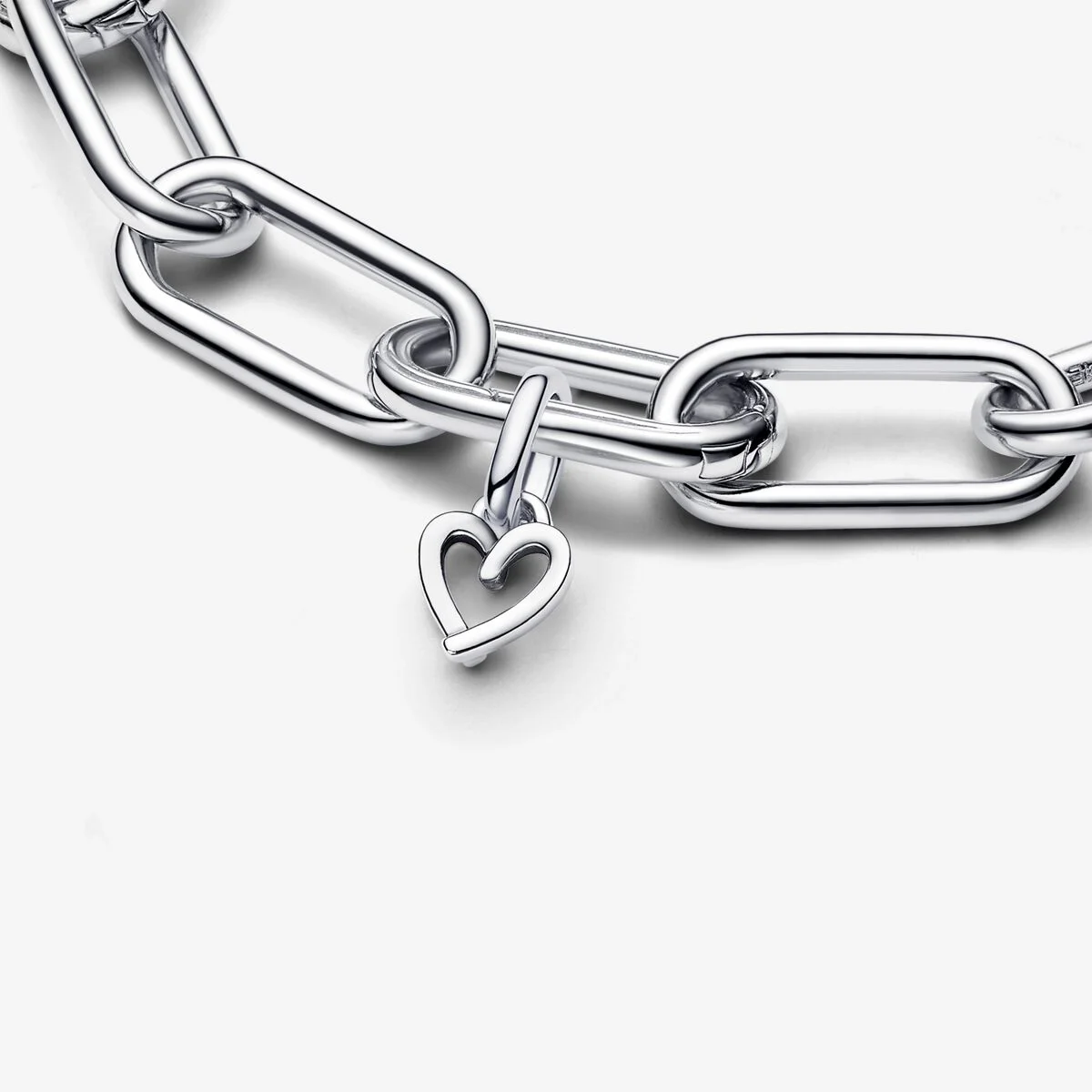 Charm/793048C00