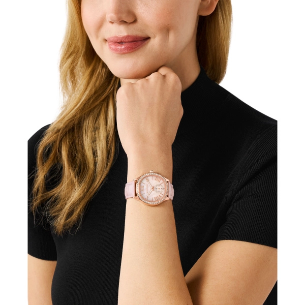Quartz Wristwatch/MK4820