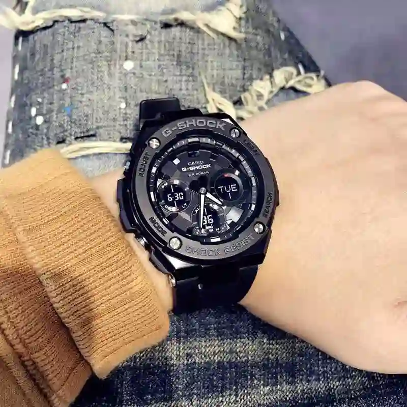 Quartz Wristwatch / GST-S100G-1BDR