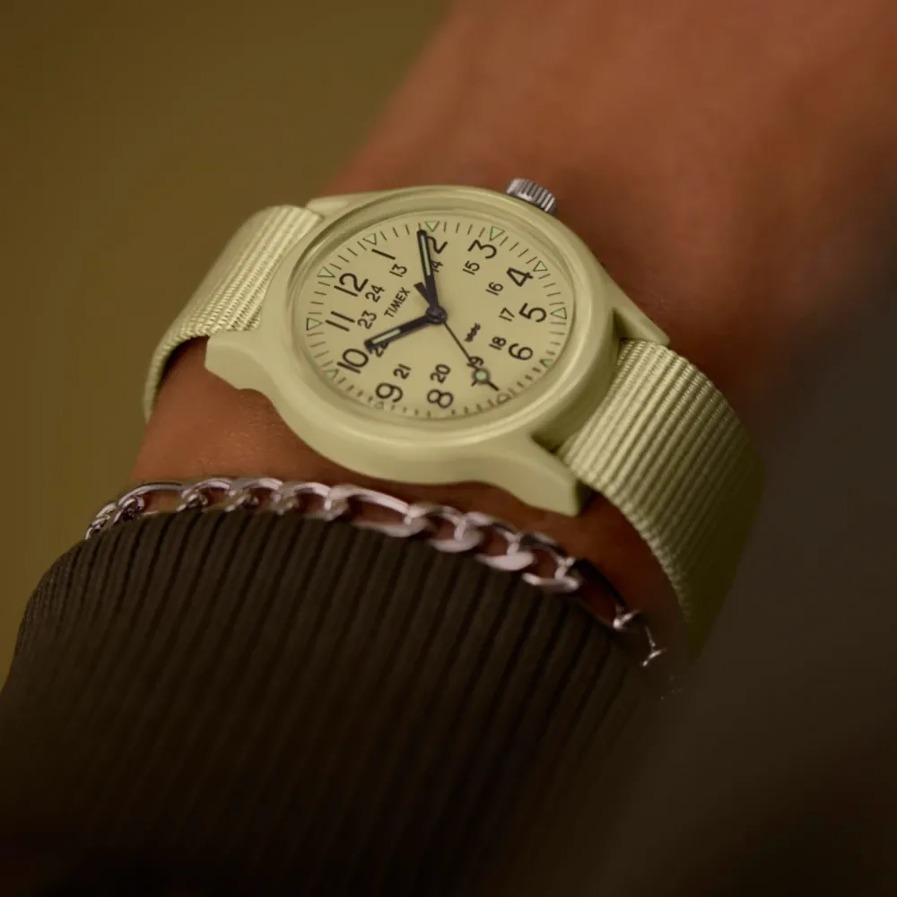 Quartz Wristwatch / TW2Y19800