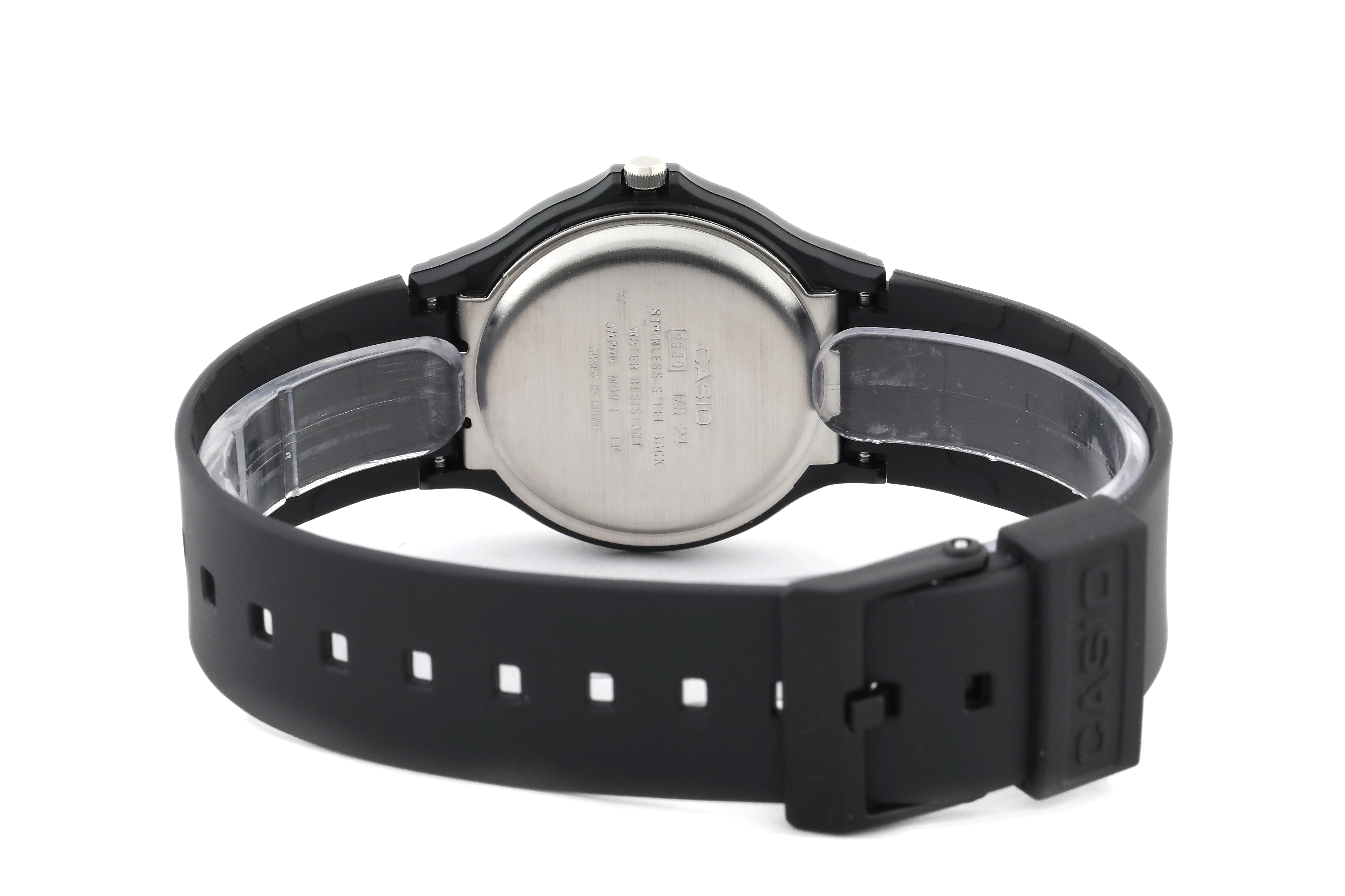 Quartz Wristwatch / MQ-24-7B3LDF