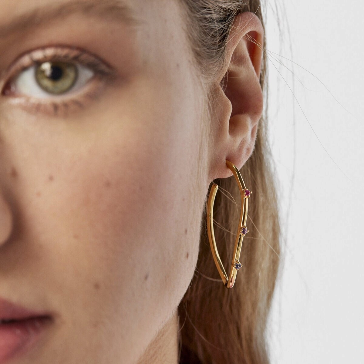 Earring / 111373590