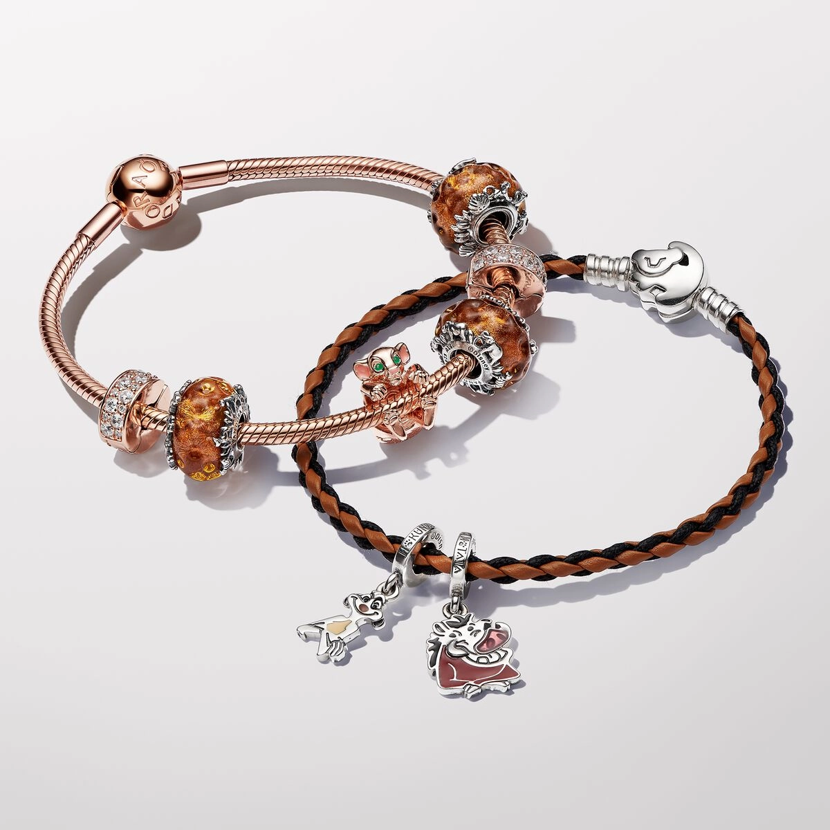 PANDORA Leather Bracelet / 593361C01-S3