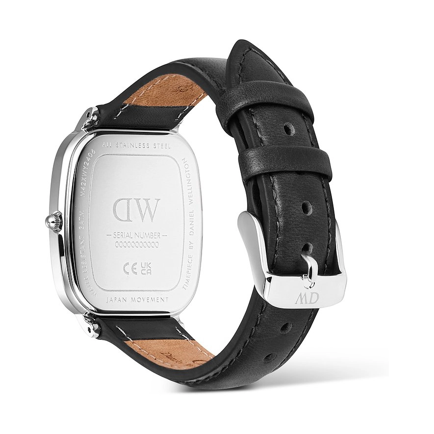 Quartz Wristwatch / DW00100813