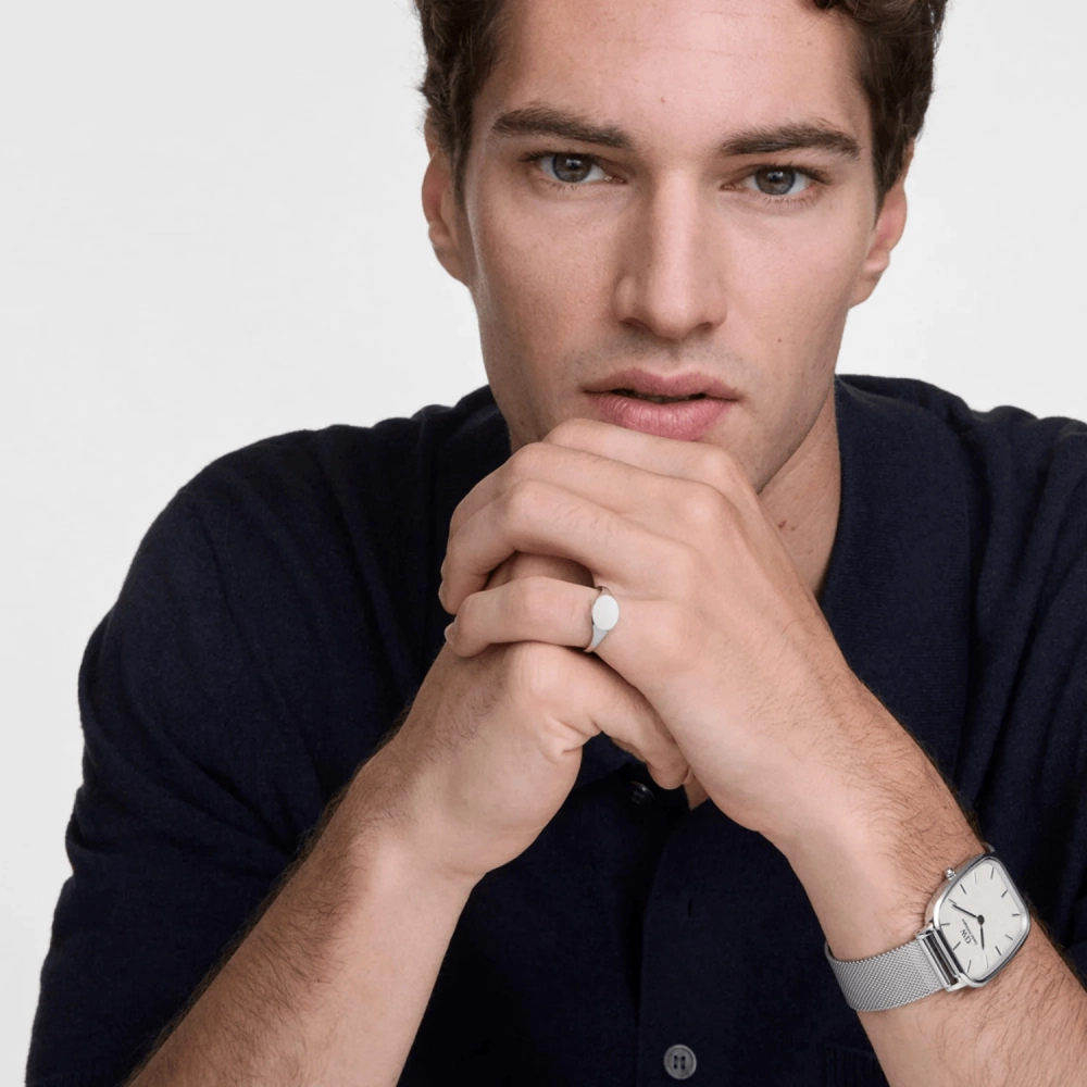 Quartz Wristwatch / DW00100814