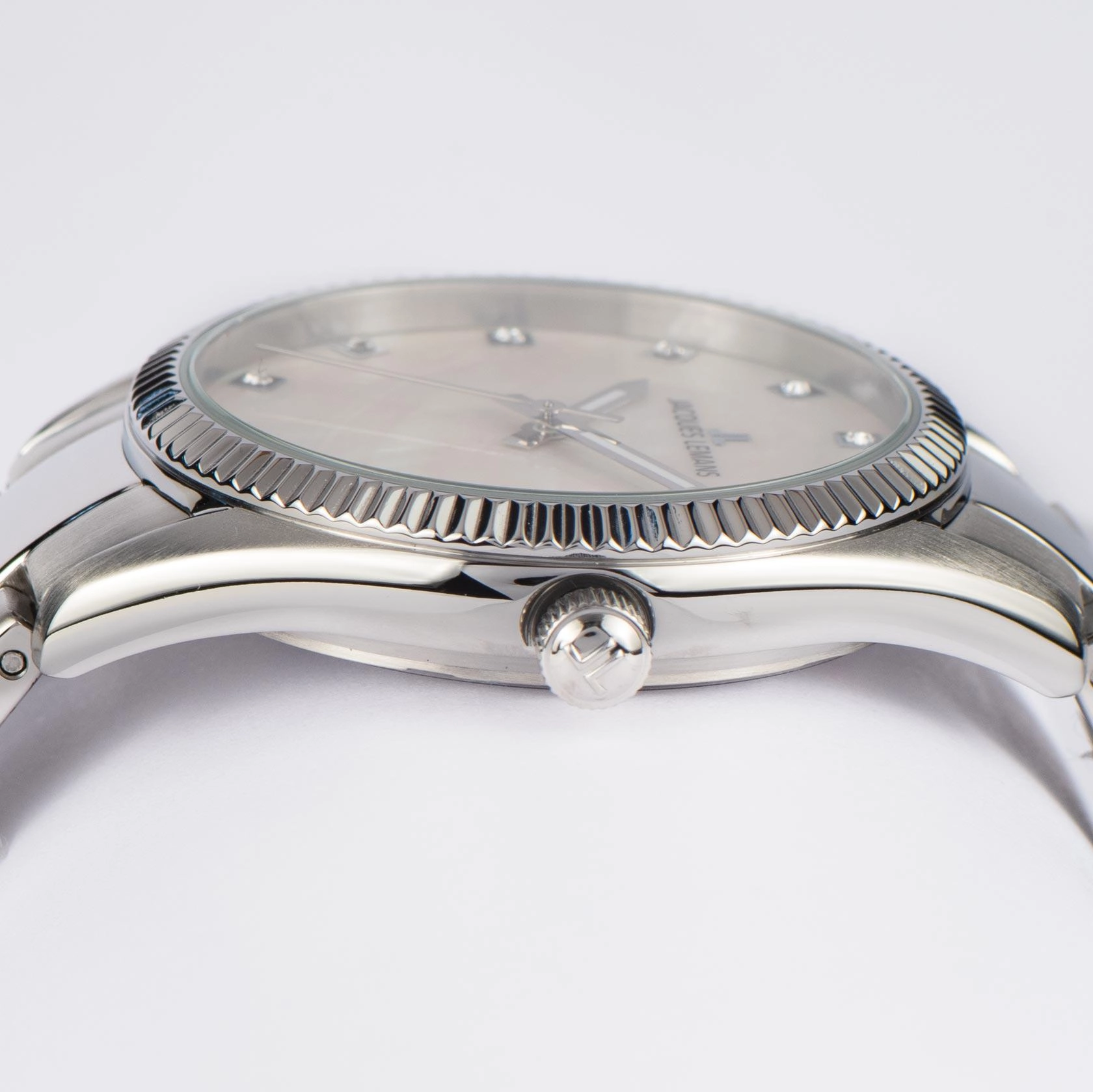 Quartz Wristwatch / 50-4H
