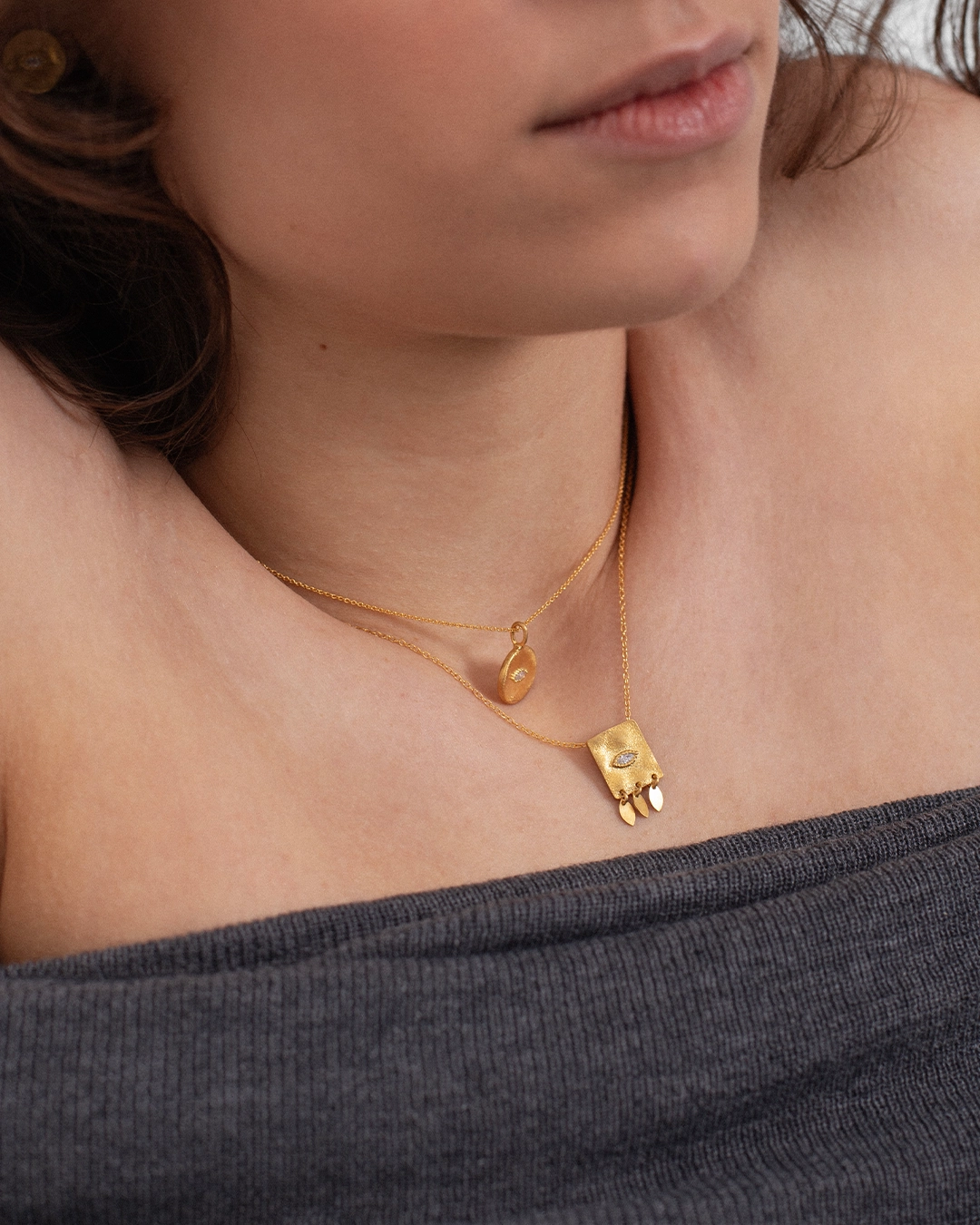 Necklace & Pendant / 1241008C1