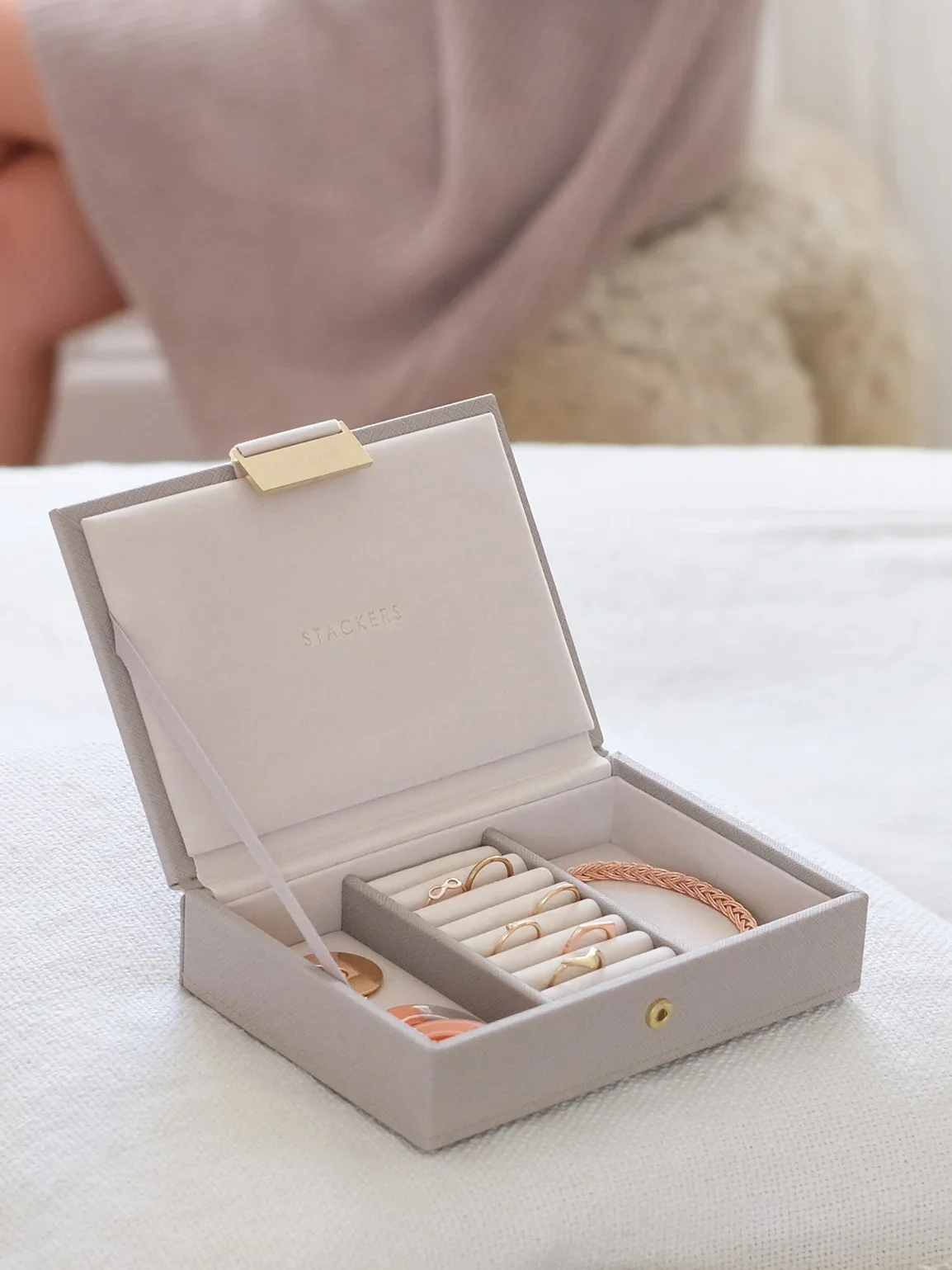 Jewelry box / 73755