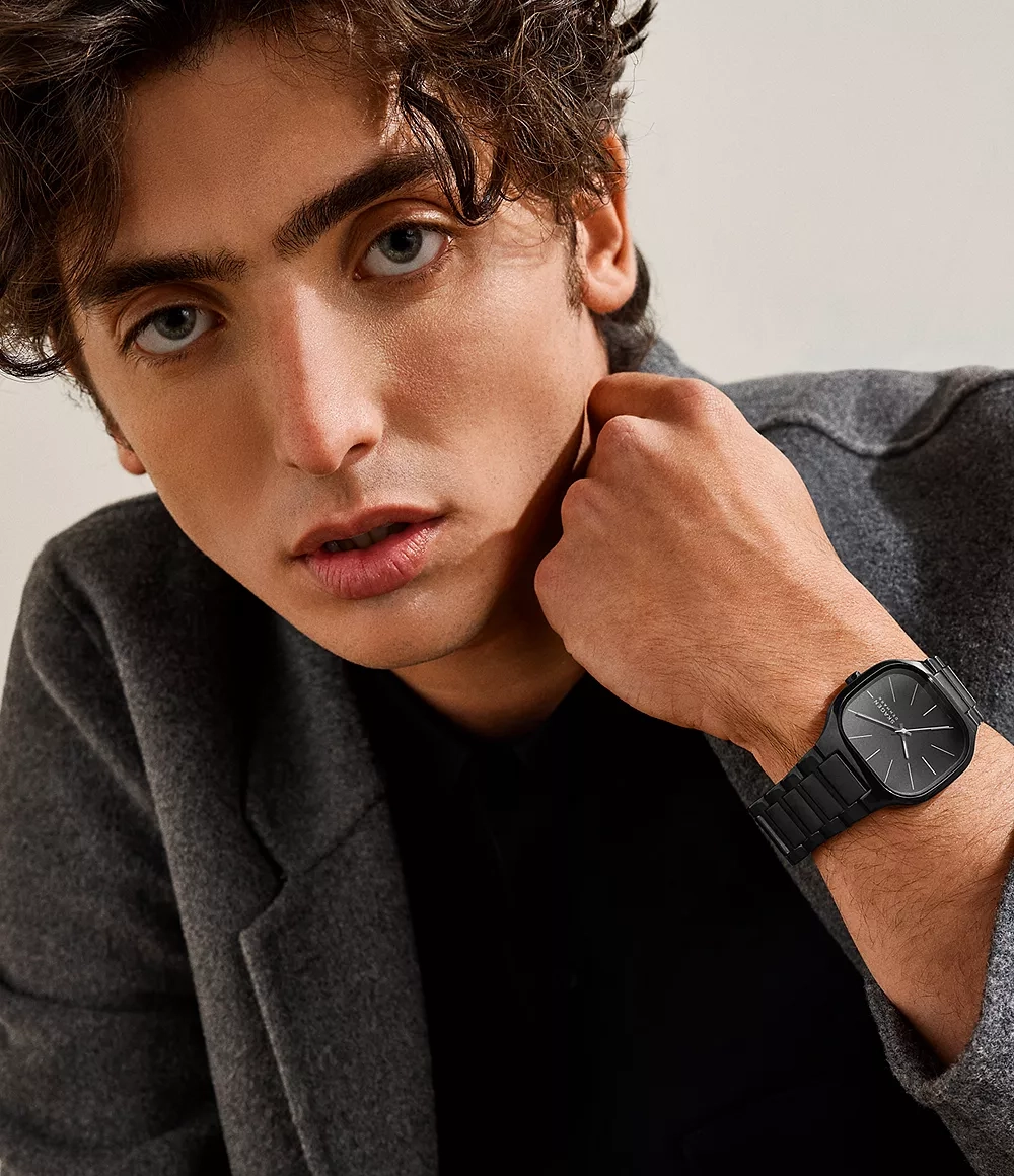 Quartz Wristwatch / SKW6935