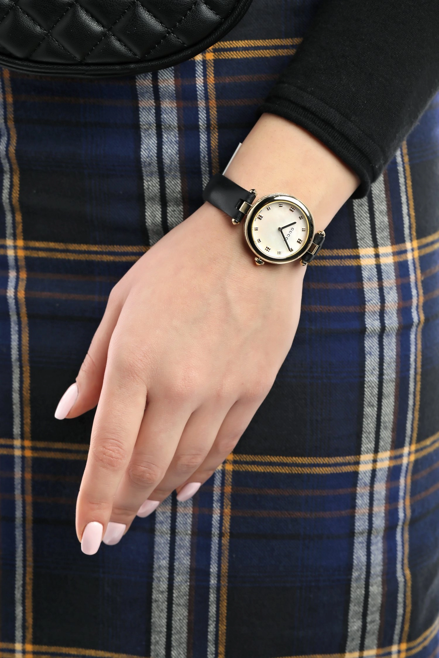 Quartz Wristwatch/YA141404