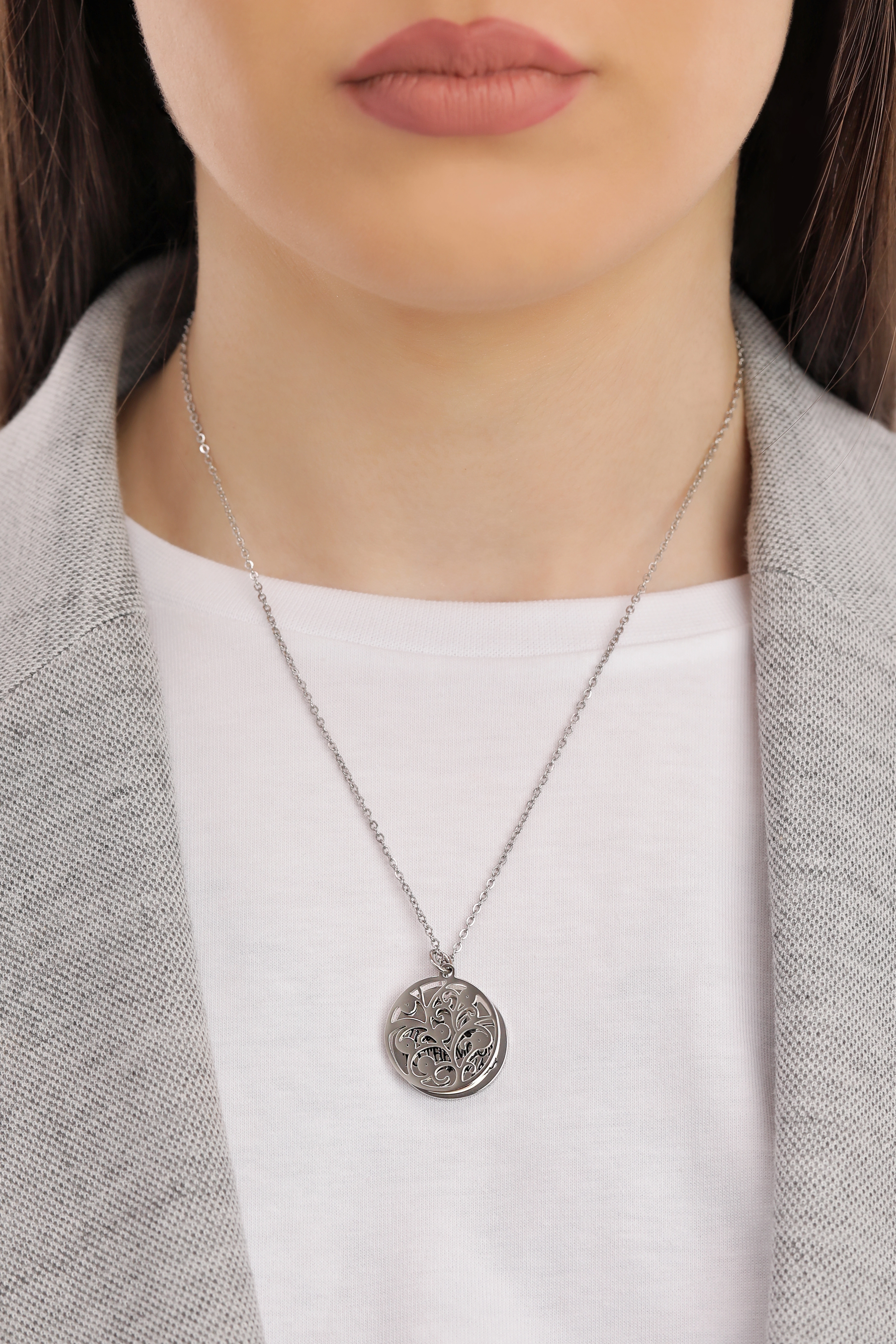 Necklace & Pendant / 11945
