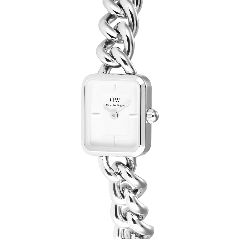 Quartz Wristwatch / DW00100834