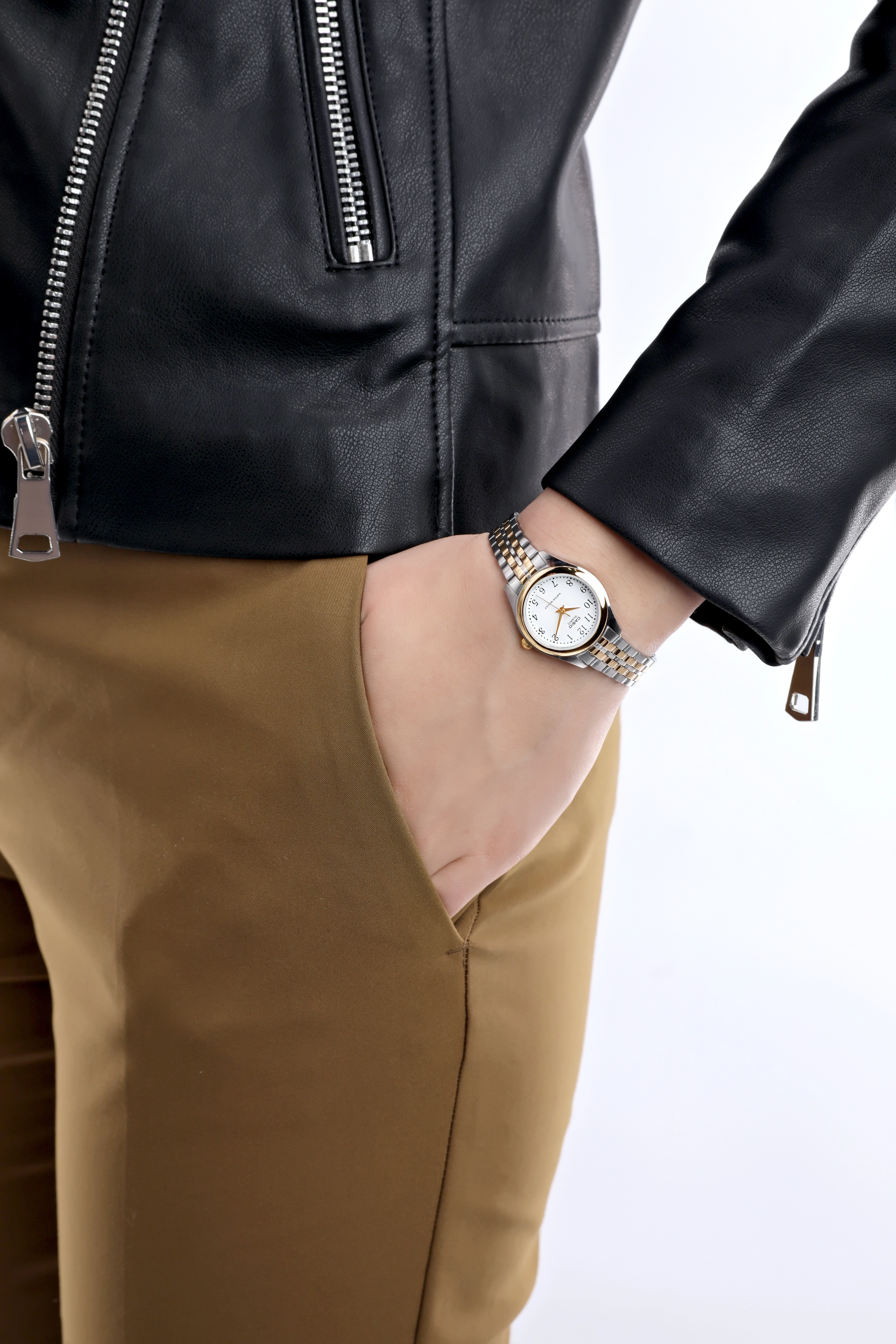 Quartz Wristwatch / LTP-1129G-7BRDF