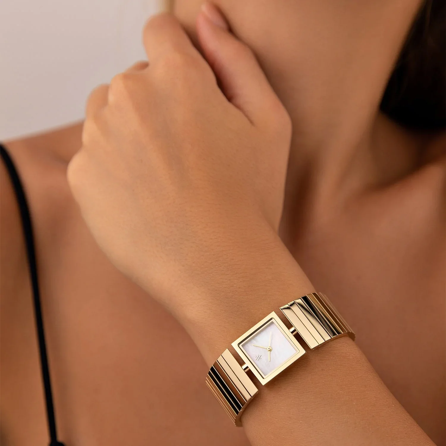 Linea Pearl