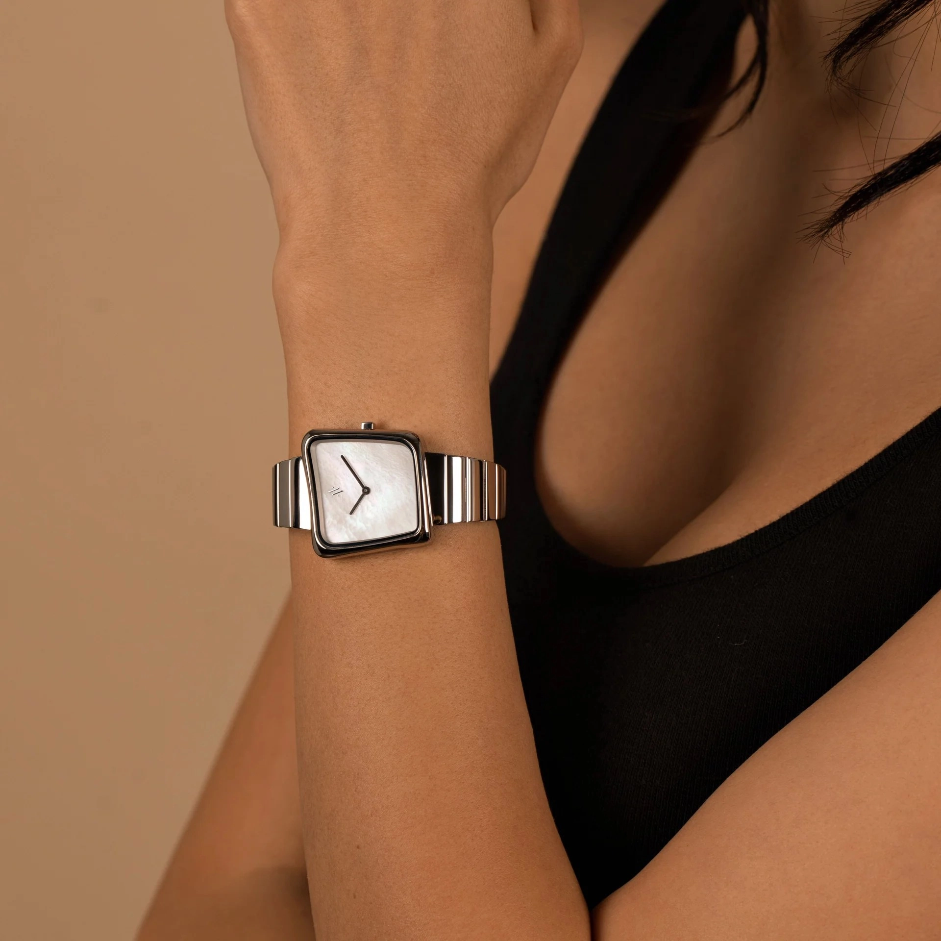 Quartz Wristwatch / NebSMOP