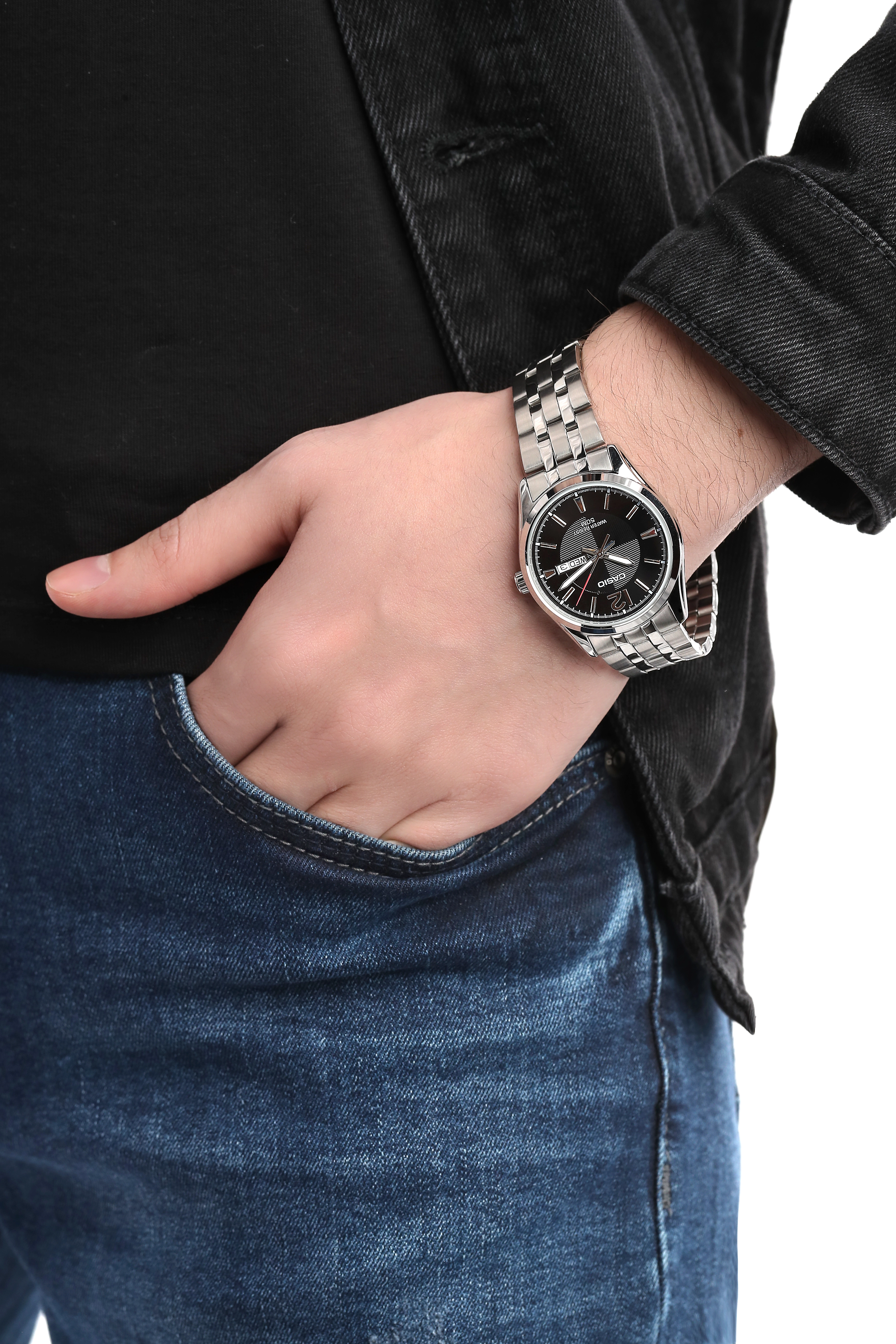 Quartz Wristwatch / MTP-1335D-1AVDF