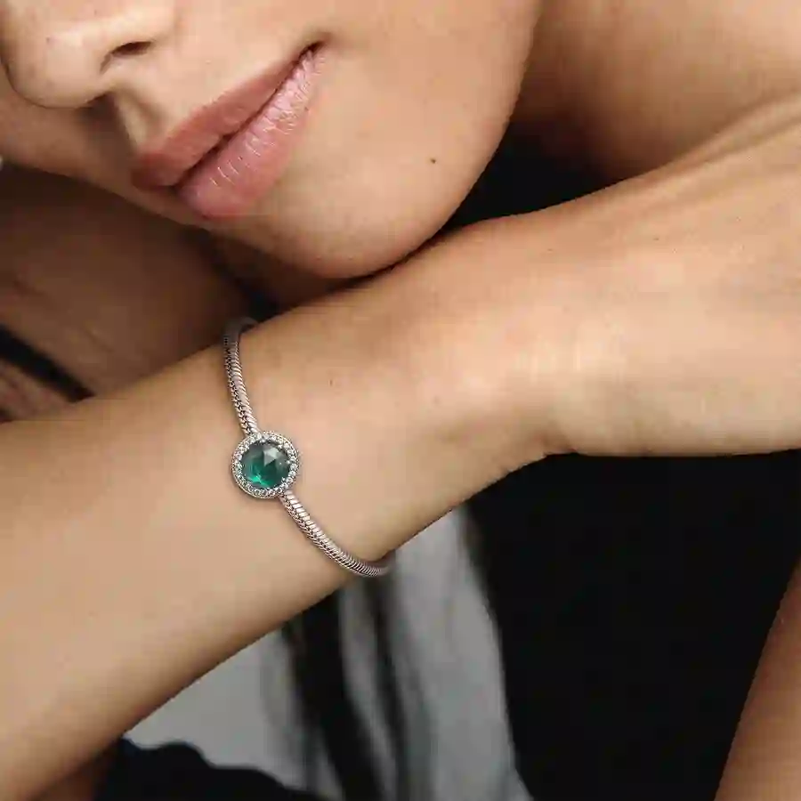 PANDORA Moments Charm / 791725NSG