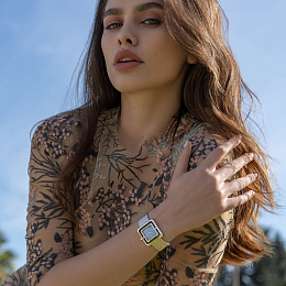 Quartz Wristwatch / UmbSBMOP