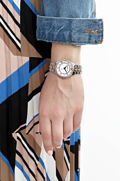 Quartz Wristwatch / MK3979