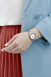Quartz Wristwatch / LTP-1303D-4AVDF
