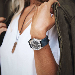 Mechanical Wristwatch / H76419941