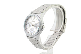 Quartz Wristwatch / LTP-V300D-7AUDF
