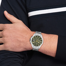 Quartz Wristwatch / 1792197