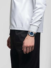 Quartz Wristwatch / D1-UHBJ07
