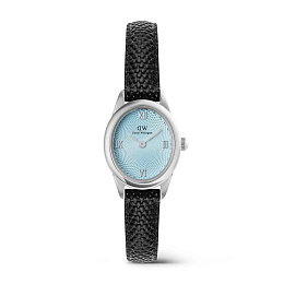 Quartz Wristwatch / DW00100896