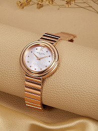Quartz Wristwatch / CF.1010.MR.1