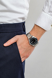 Quartz Wristwatch / MTP-V006D-1B2UDF