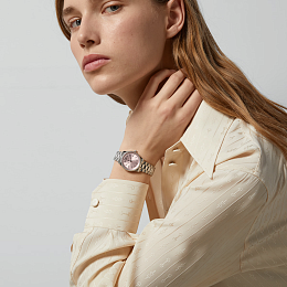 Gucci Quartz Watch Women / YA1265061 Switzerland