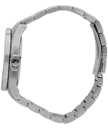 Quartz Wristwatch / R8853140005
