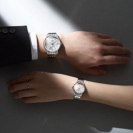 Quartz Wristwatch / BLS-100D-7AVDF