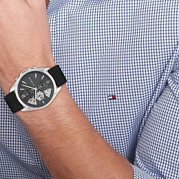 Quartz Wristwatch / 1710644