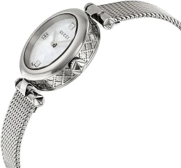 Quartz Wristwatch/YA141504