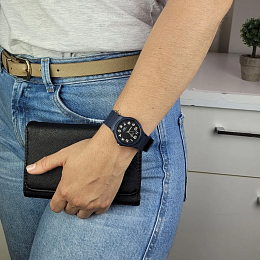Quartz Wristwatch/MQ-24UC-2BDF