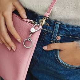 Signature Charm Key Ring/399567C00