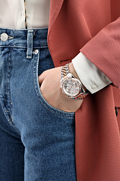 Quartz Wristwatch / MK5735