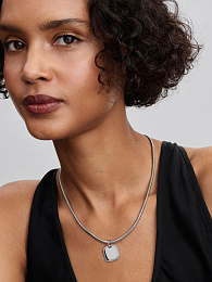 PANDORA Moments Pendant / 394009C01