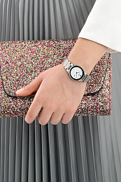 Quartz eco-drive Wristwatch/GA1050-51A