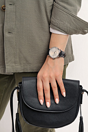 Quartz Wristwatch / 53007 3 AIN