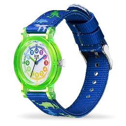 Quartz Wristwatch / 024501