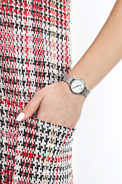 Quartz Wristwatch / AR2511