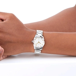Quartz Wristwatch/YA126572A