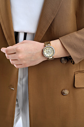 Quartz Wristwatch / MK5354