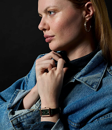 Quartz Wristwatch / ES5366