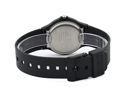 Quartz Wristwatch / MQ-24-1ELDF